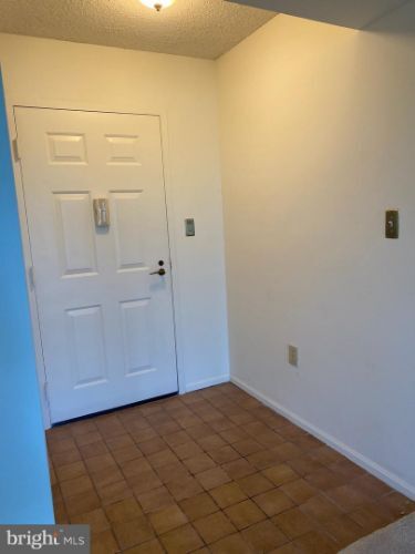 Building Photo - 15107 Interlachen Dr