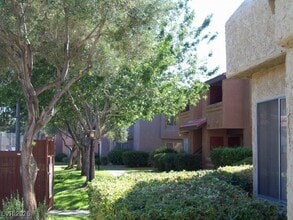 Building Photo - 1455 E Katie Ave