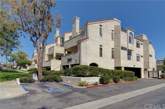 Building Photo - 5031 Dorado Dr
