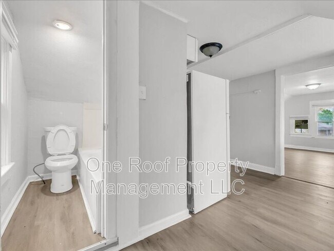 Foto del edificio - 324 N Hardesty