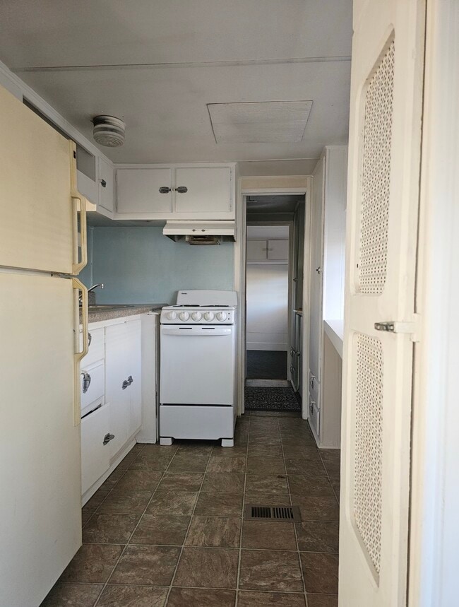 Foto del edificio - 115 Venado Pl