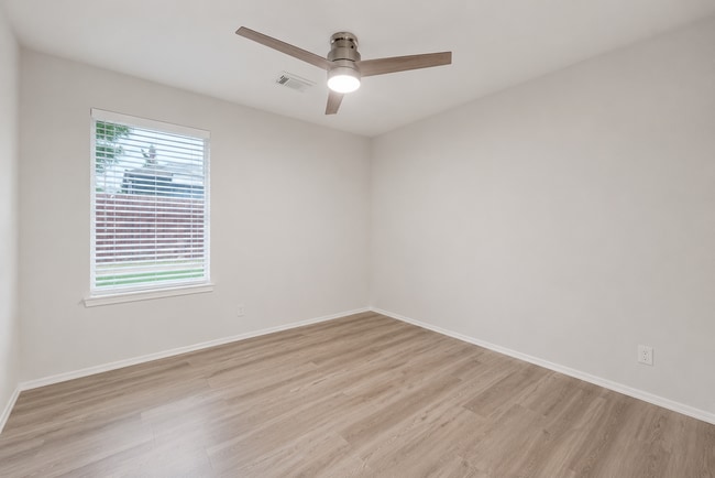 Building Photo - 17402 Hamilwood Dr