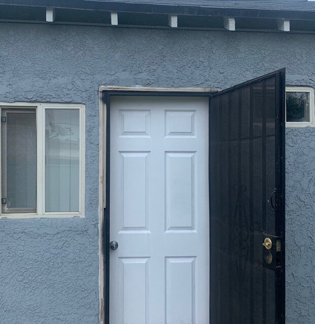 Cozy Studio Available Now Near Gramercy Park! Apartment for Rent in Los Angeles, CA