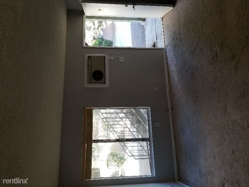 Primary Photo - 11303 Miranda St