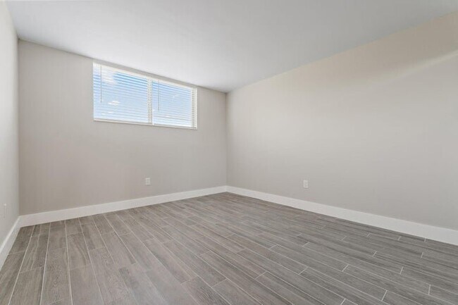 Foto del edificio - 108 Paradise Harbour Blvd