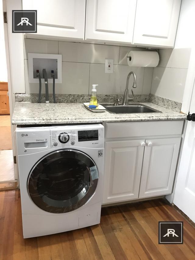 Building Photo - 2 bedroom in Newton MA 02461