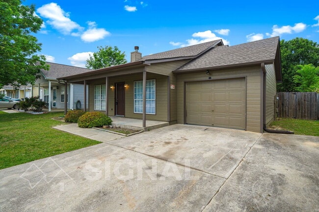 Building Photo - 140 Bonnieville Dr