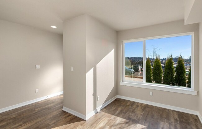 Building Photo - Stunning Newer Construction Home With 2 Ma...