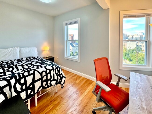 Foto del edificio - 190 Hillside St