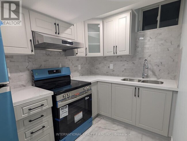 Photo du bâtiment - 75 Bulmer Crescent