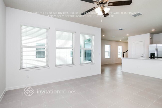 Foto del edificio - 1891 Tohoqua Blvd