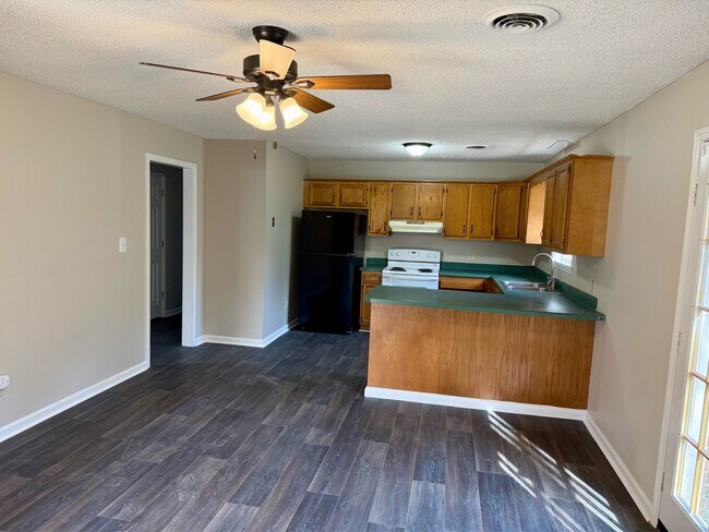 Foto del edificio - 2870 Walsh Rd