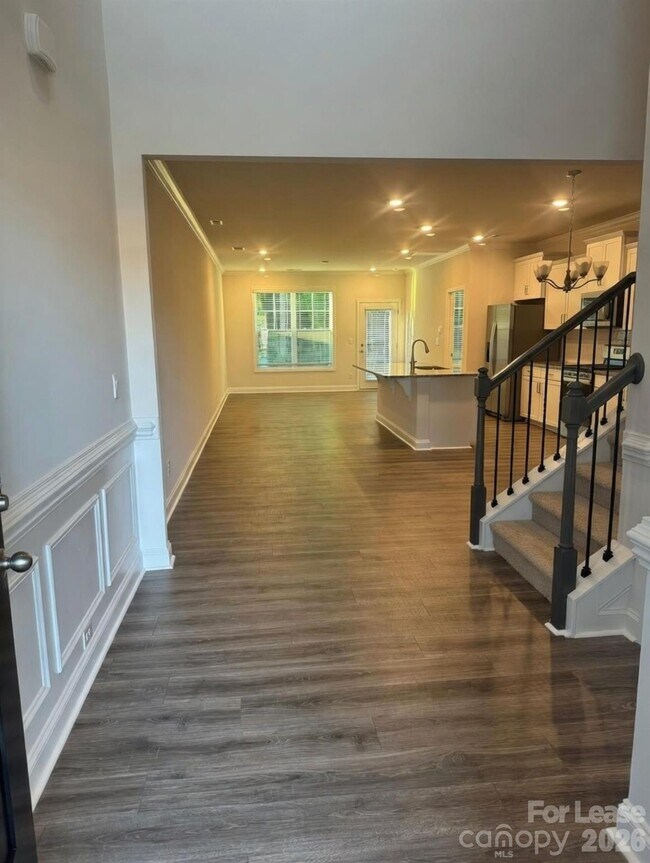 Foto del edificio - 7870 Iron Rd