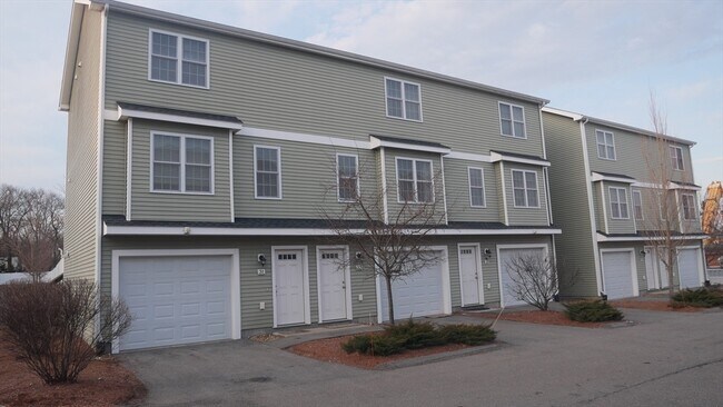 Building Photo - 311 Littleton Rd