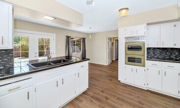 Building Photo - 2309 N 83rd Pl