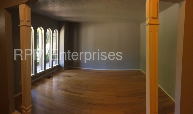 Foto del edificio - 7300 N Norman Rd