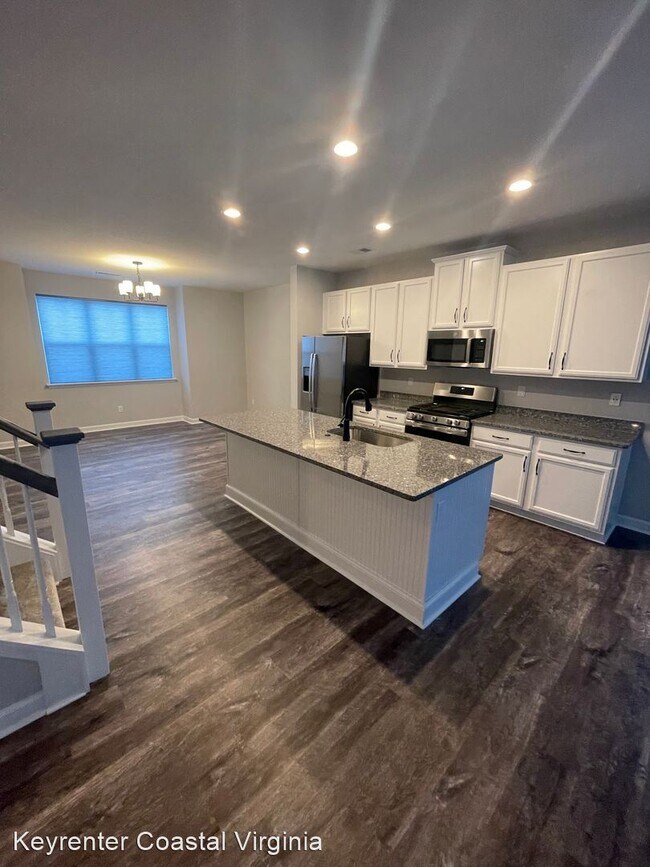 Foto del edificio - 4 br, 3.5 bath House - 1001 Opal Street Un...