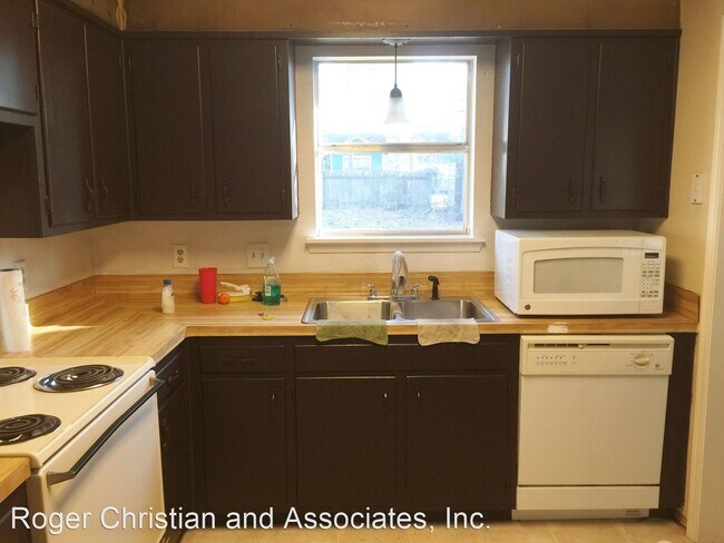 Building Photo - 3 br, 1 bath House - 3321 Hickory Ridge Rd