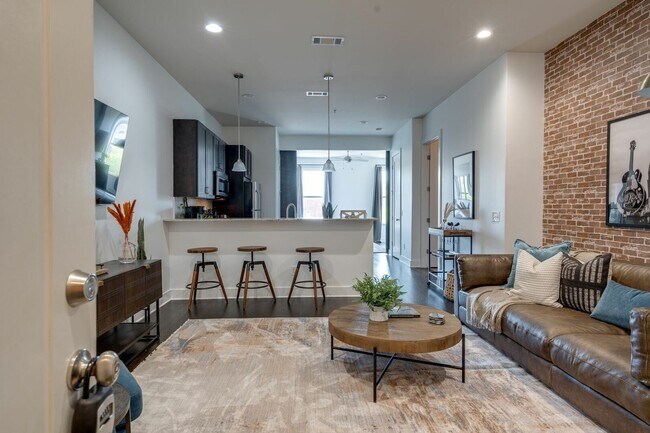 Foto del edificio - Charming 1BR Townhome in Nashville