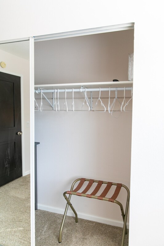 Building Photo - 1203 E San Antonio Dr