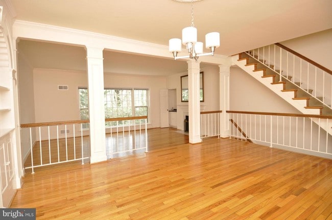 Building Photo - 5133 Westbard Ave