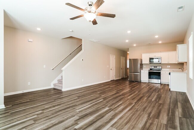 Foto del edificio - 338 Stone Arbor Wy