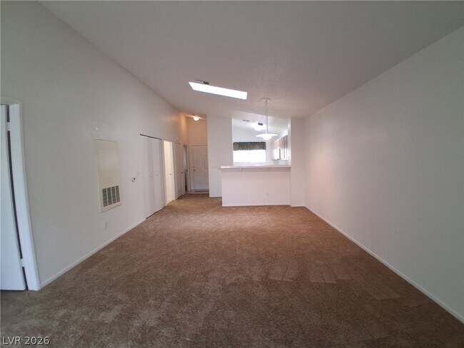 Foto del edificio - 7802 Kings Cove Ct