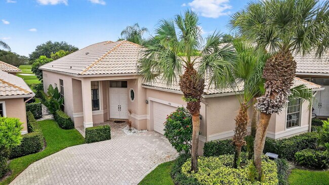 Foto del edificio - 4553 Barclay Fair Way