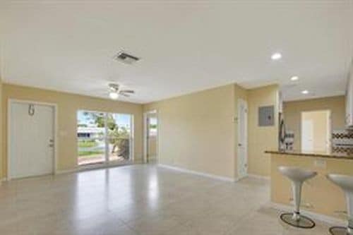 Building Photo - 1932 Ramsey Dr