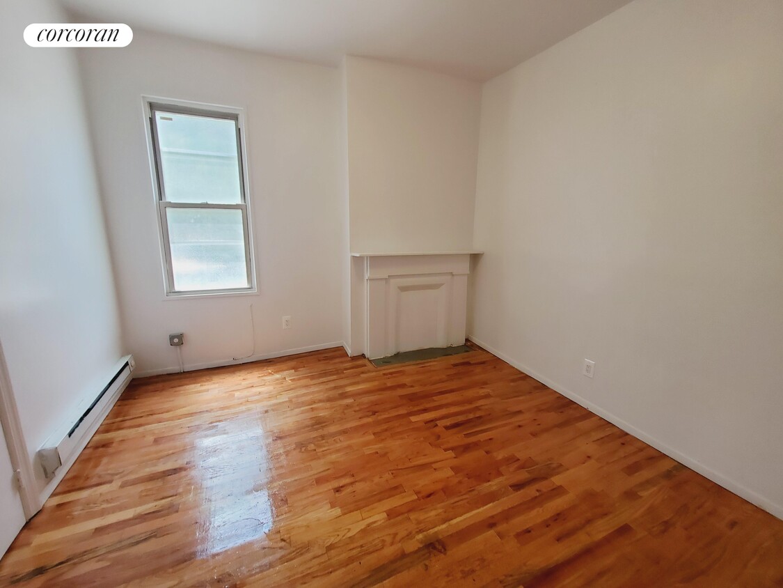 Primary Photo - 48 Driggs Ave