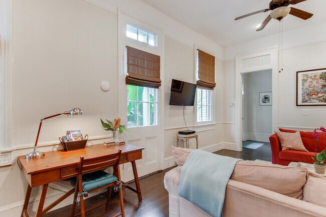 Building Photo - 921 Elysian Fields Ave