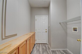 Building Photo - 9689 Gentle Spirit Dr