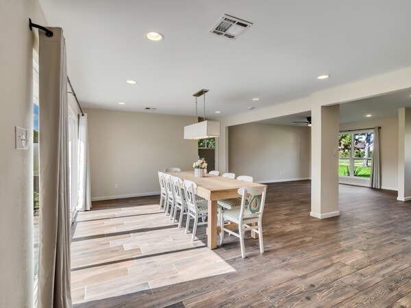 Building Photo - 2103 Longhorn Dr