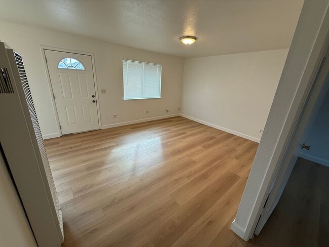 Foto del edificio - 11521 Poole St