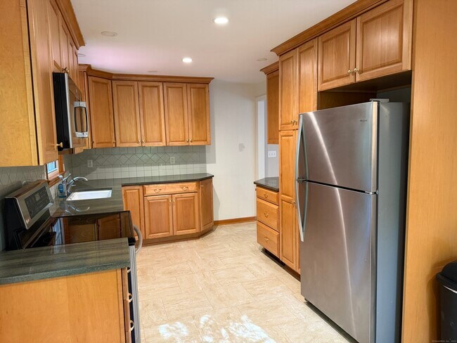 Foto del edificio - 19 Greenwood Ln