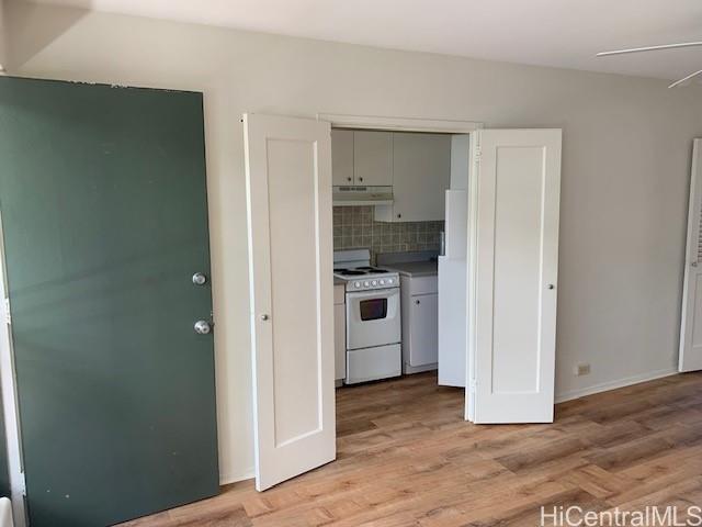 Building Photo - 1655 Kewalo St