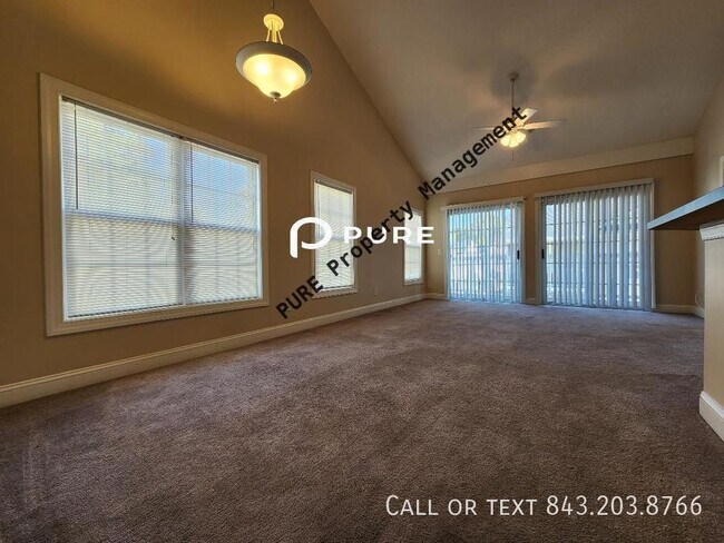 Foto del edificio - 5034 Belleglen Ct