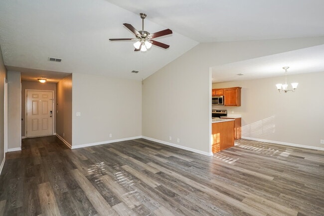 Building Photo - 849 Lavergne Ln