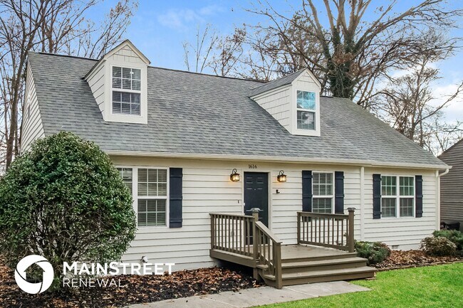 Foto del edificio - 1616 Summerhill Dr