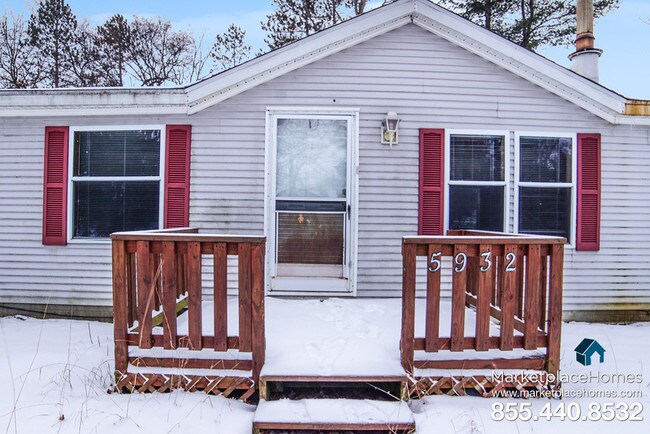 Building Photo - 5932 Quail Dr