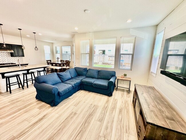 Building Photo - Newly Built 3/2.5 Bonadelle Home in Riverstone Community