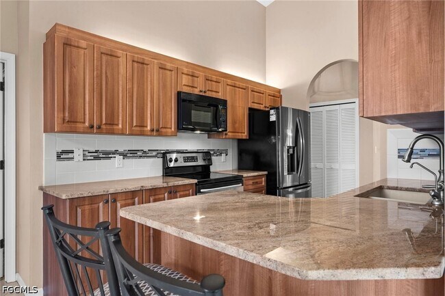 Building Photo - 13648 Admiral Ct