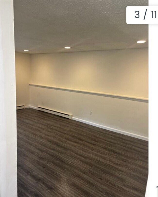 Building Photo - 20 Burgundy Hill Ln