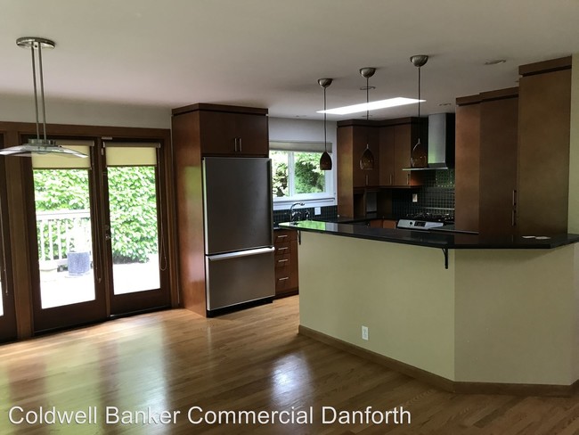 Foto del edificio - 10616 Woodhaven Ln