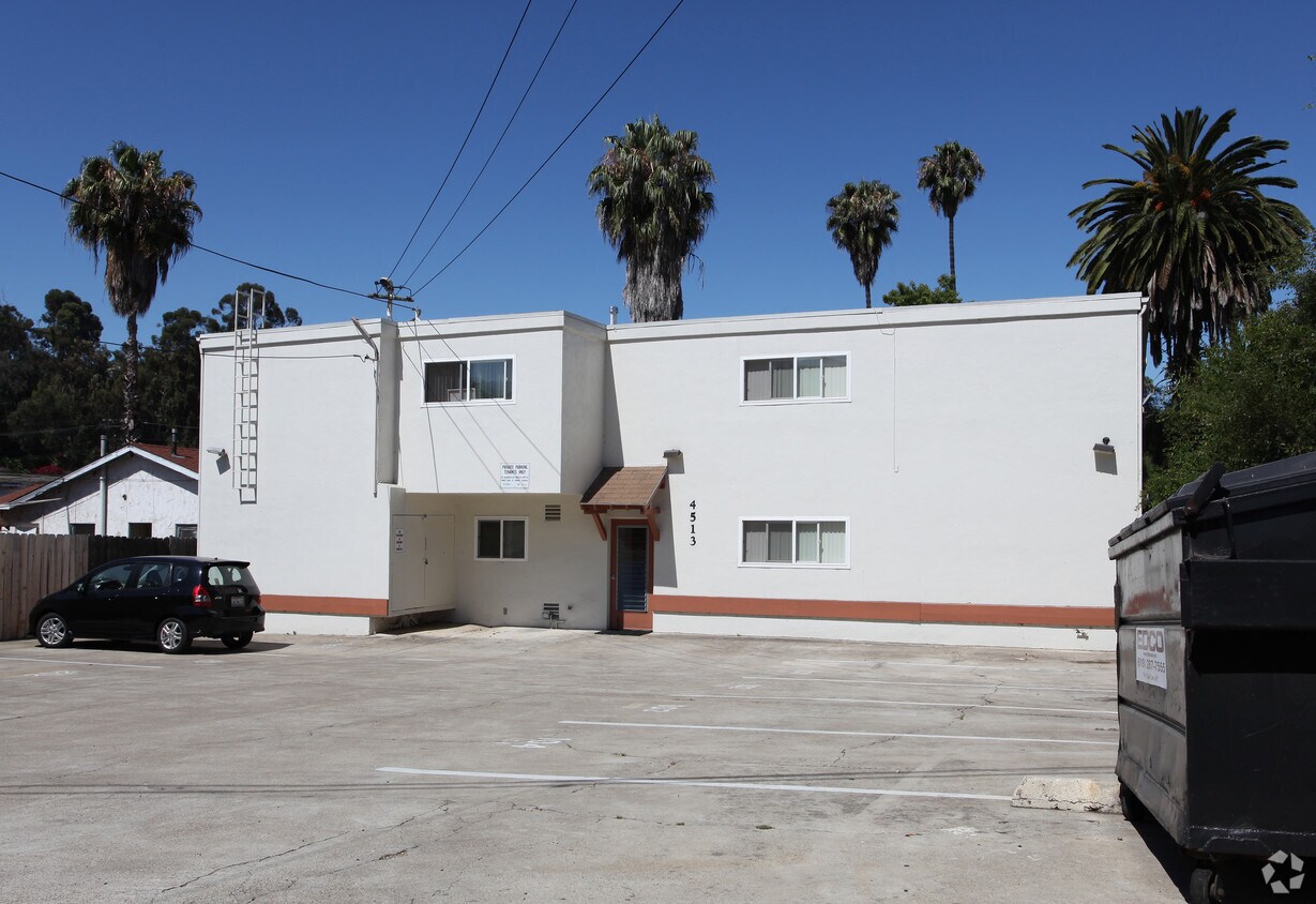 Building Photo - 4513 Palm Ave