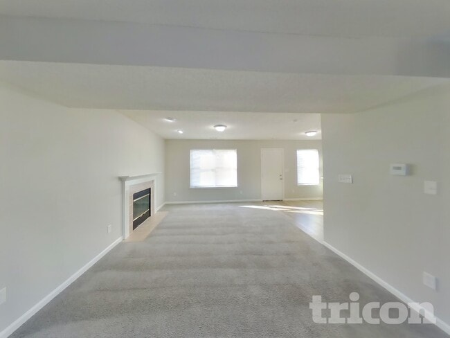 Foto del edificio - 9825 Rhodes Ln