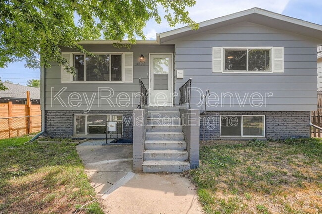 Building Photo - 4170 Chase St