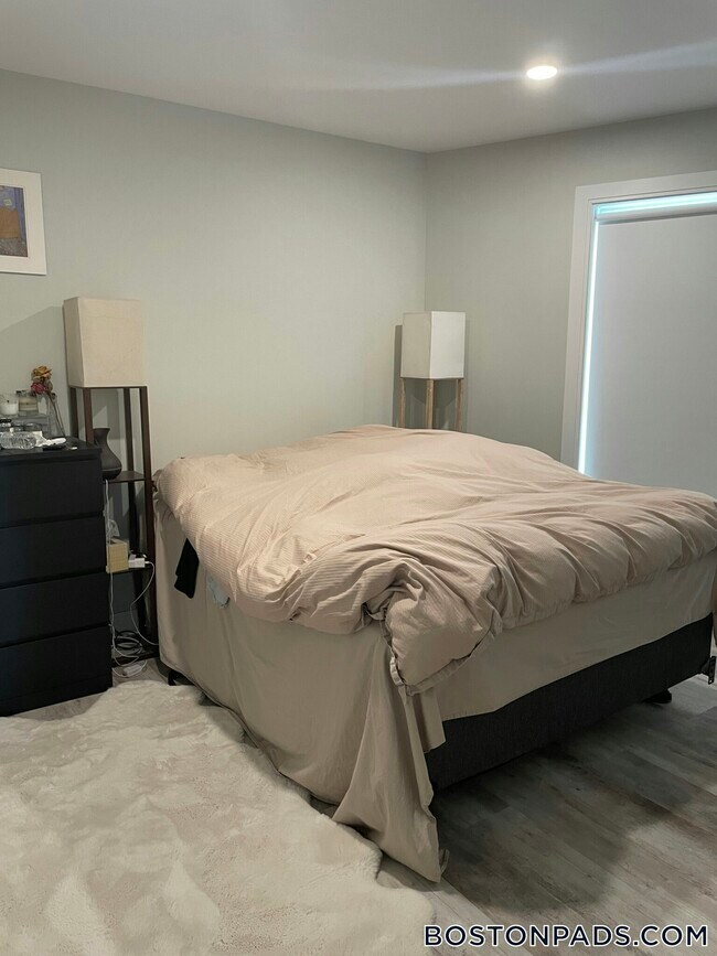 Foto del edificio - 200 Old Colony Ave