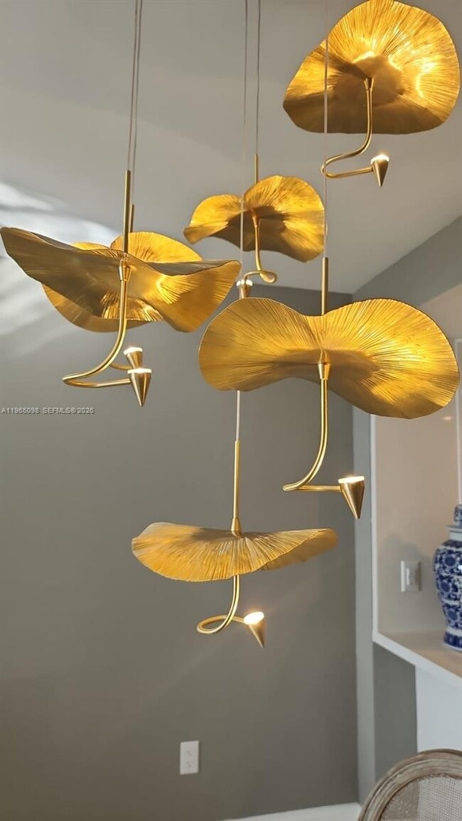 Foto del edificio - 5701 Collins Ave