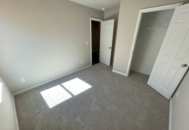 Foto del edificio - 2135 Twisted Cedar Ct